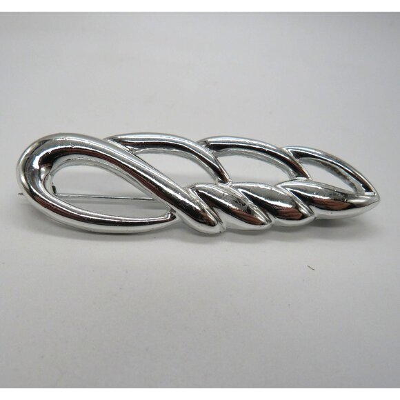 Vintage Leaf Brooch Silver Tone Loopy Braid Scarf Lapel Coat Pin - Picture 1 of 12